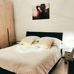 Apartmán Castelnuovo Flat With Elevator And Free Parking *