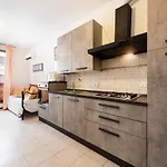 Castelnuovo Flat With Elevator And Free Parking Florencie