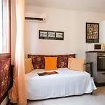 Castelnuovo Flat With Elevator And Free Parking *
