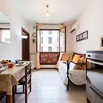 Apartmán Castelnuovo Flat With Elevator And Free Parking *
