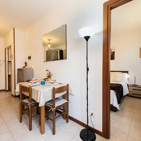 Flat Accogliente Comodo Con Ascensore E Parcheggio *