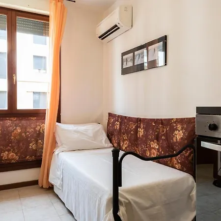 Castelnuovo Flat With Elevator And Free Parking Florencja