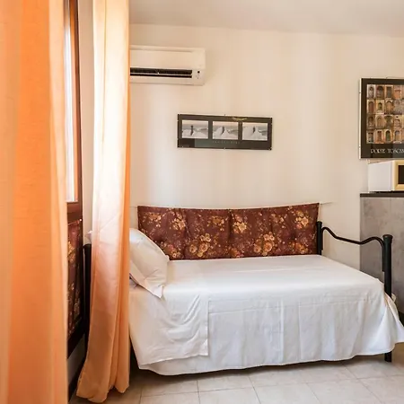 Castelnuovo Flat With Elevator And Free Parking * Флоренция