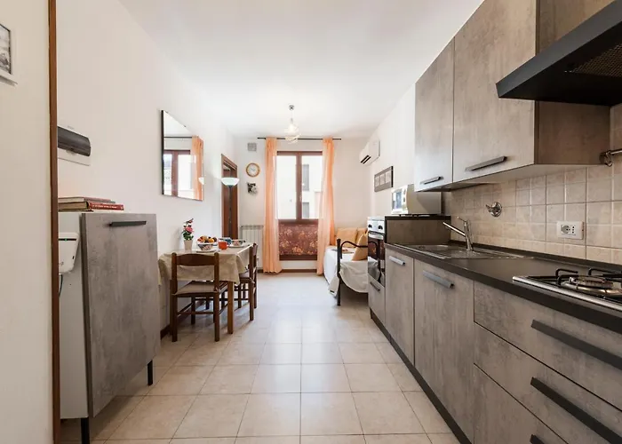 Апартаменты Castelnuovo Flat With Elevator And Free Parking Флоренция