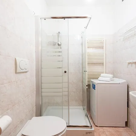 Castelnuovo Flat With Elevator And Free Parking *